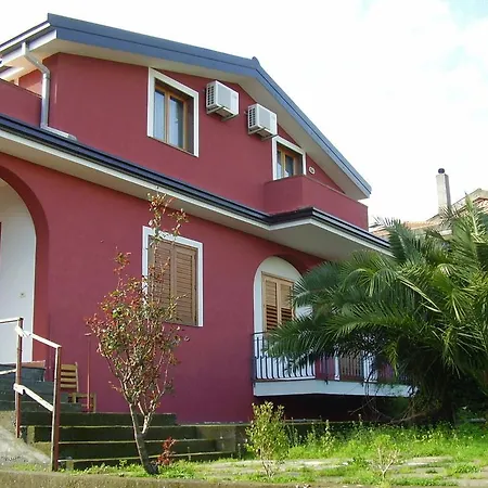 Casalotto Aci SantʼAntonio